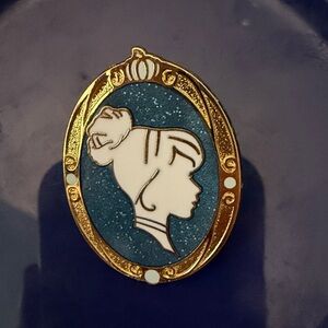 Cinderella Pin 2014